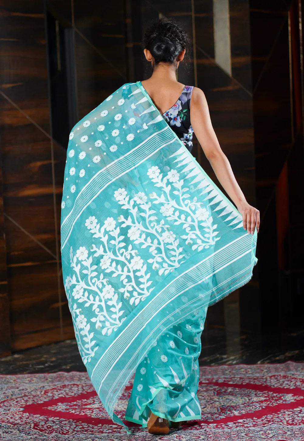 capri blue jamdani saree with white and gold floral woven motifs 5f489836d74a2 1598593078