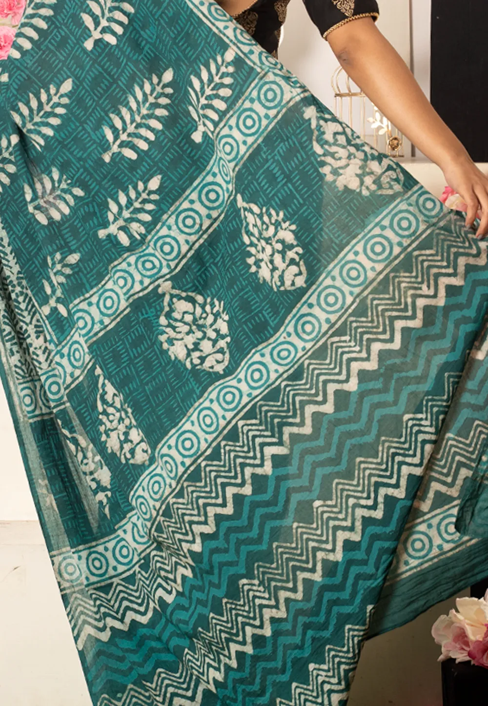 teal bagru cotton malmal saree with leaf print 601aa0662a0c9 1612357734