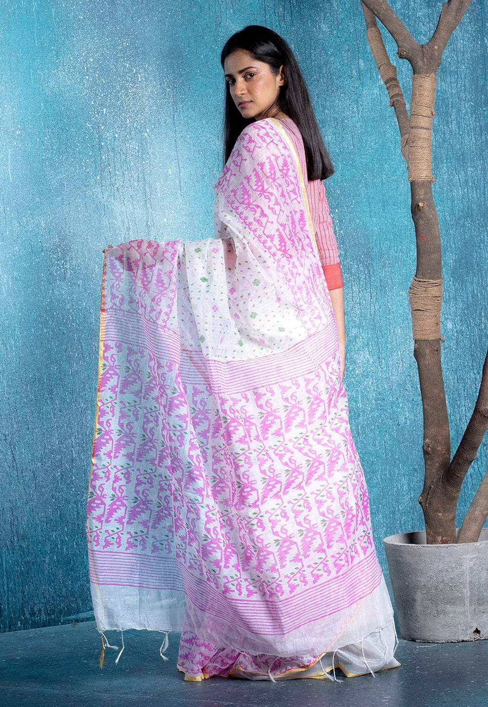 white and pionk jamdani print handloom blended cotton saree 618fa286761db 1636803206