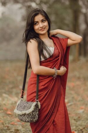 Premium Quality Stylish Mustard Yellow Plain Cotton Saree(Model Blouse not included)