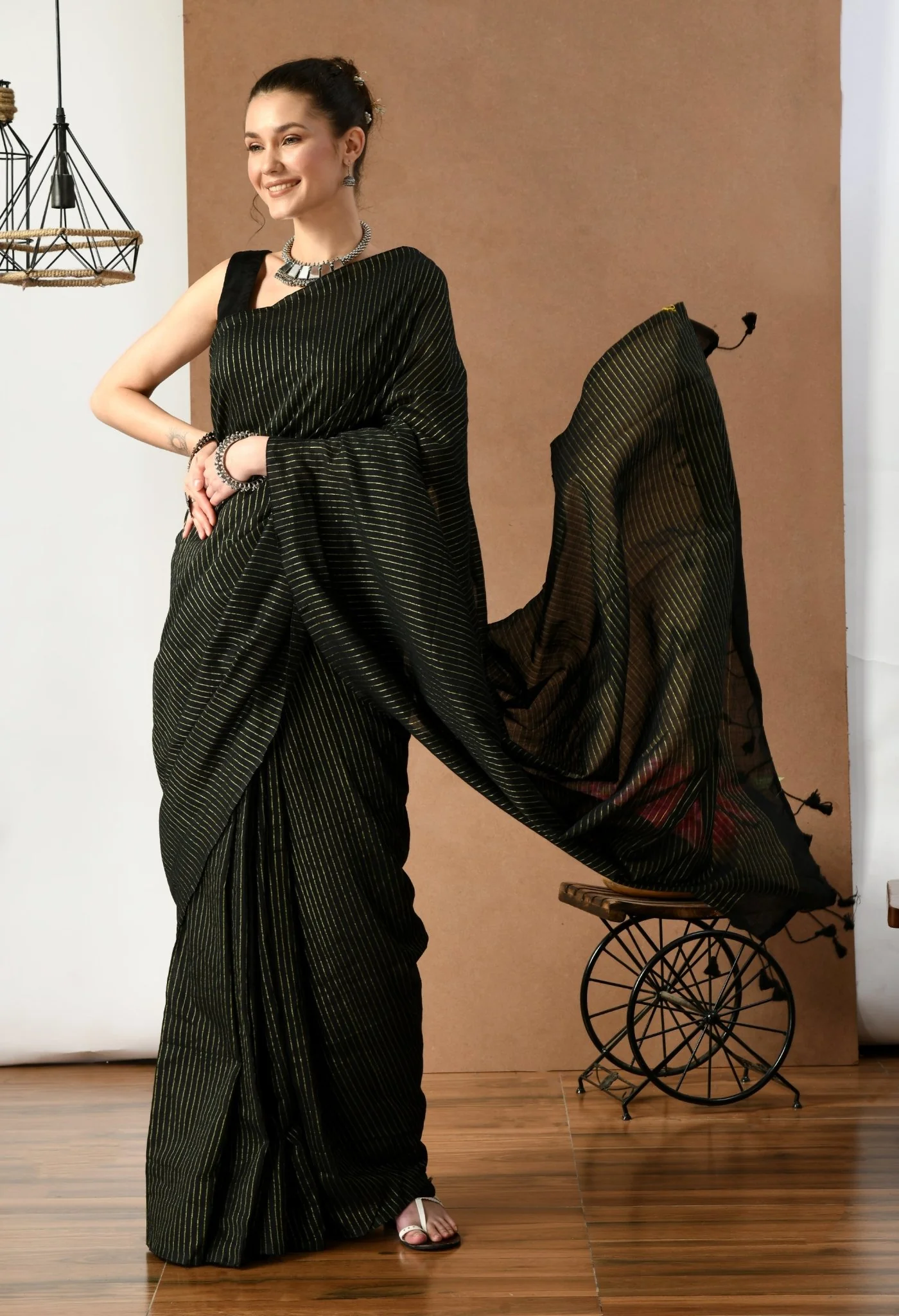 swapna creation black cotton with lurex stripe saree 553487