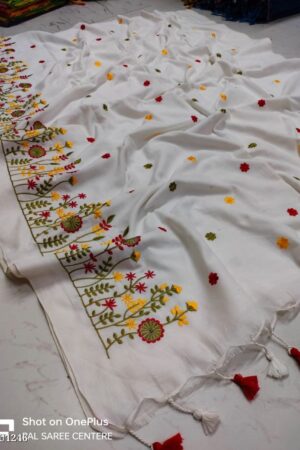 Premium Quality White Color Handloom Handwoven Cotton Sarees With Floral Border